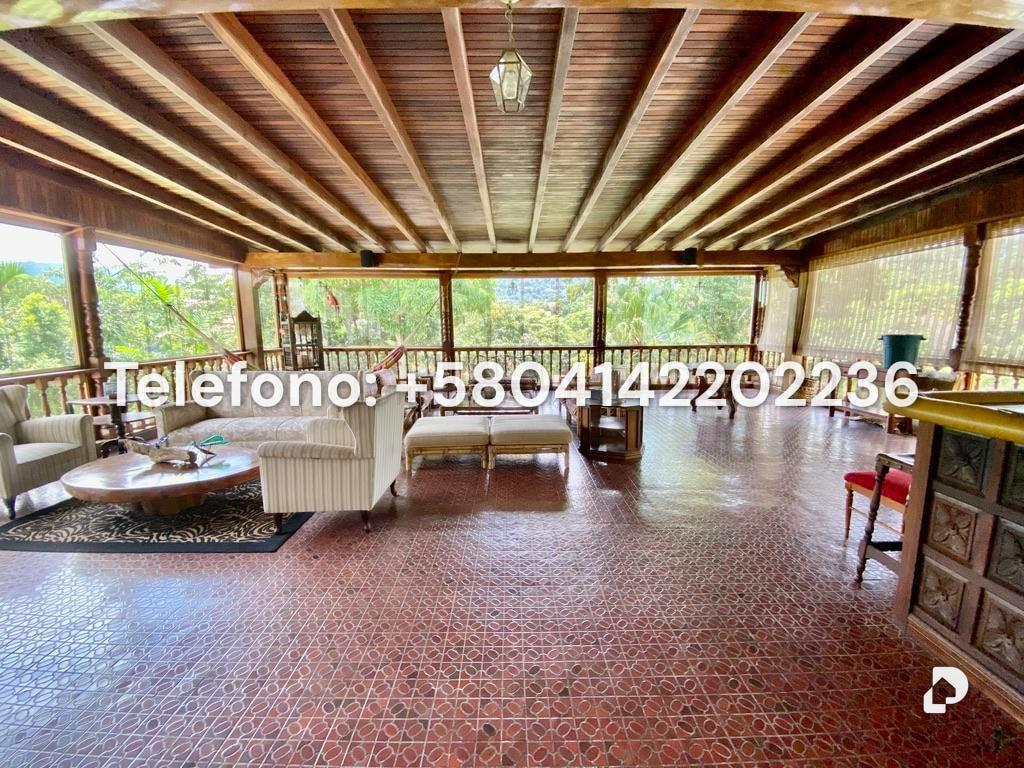 Casa en Prados del Este, Caracas – 4