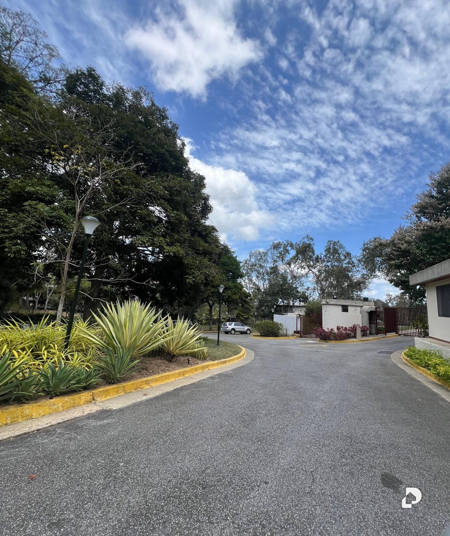 Apartamento en La Lagunita, Caracas – 1