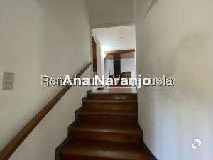 Casa en Prados del Este, Caracas – 27