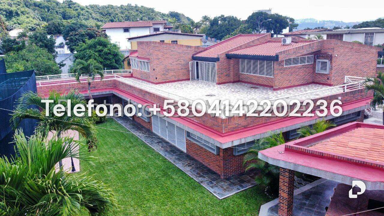 Casa en Cumbres de Curumo, Caracas – 44