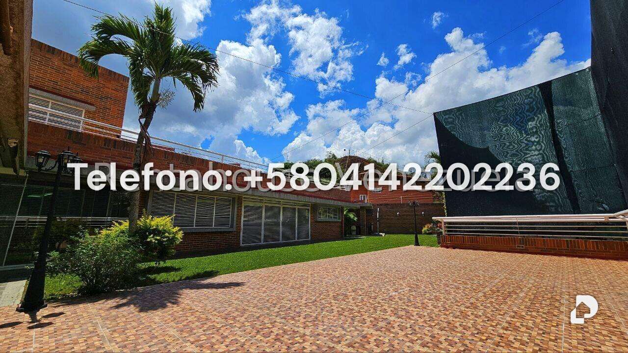 Casa en Cumbres de Curumo, Caracas – 114