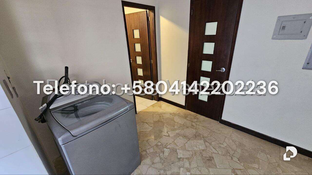 Casa en Cumbres de Curumo, Caracas – 49