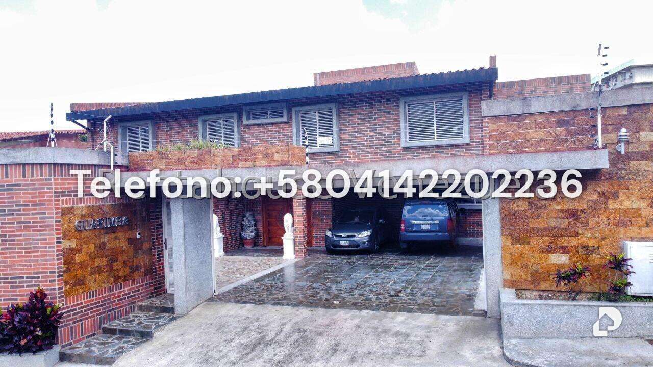 Casa en Cumbres de Curumo, Caracas – 20