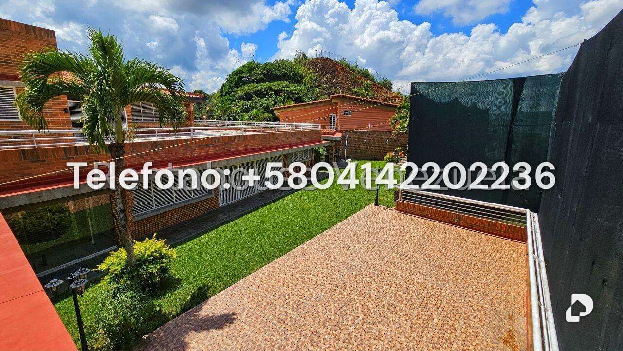 Casa en Cumbres de Curumo, Caracas – 47