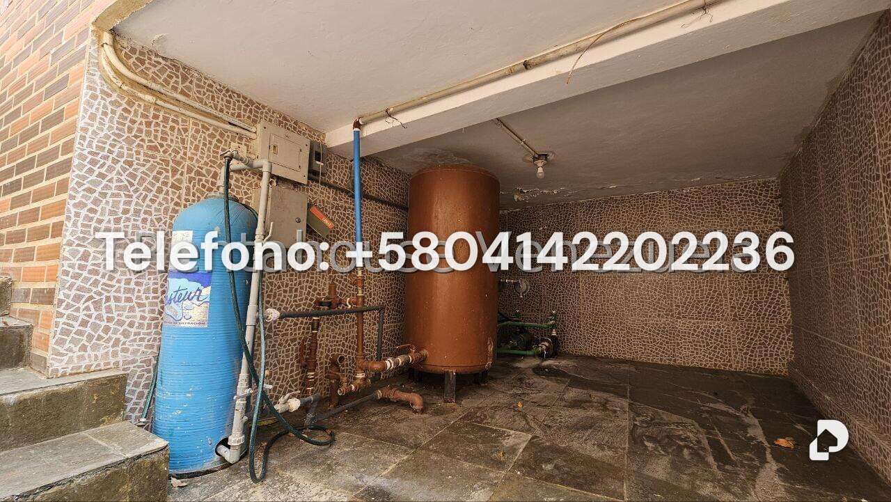 Casa en Cumbres de Curumo, Caracas – 11