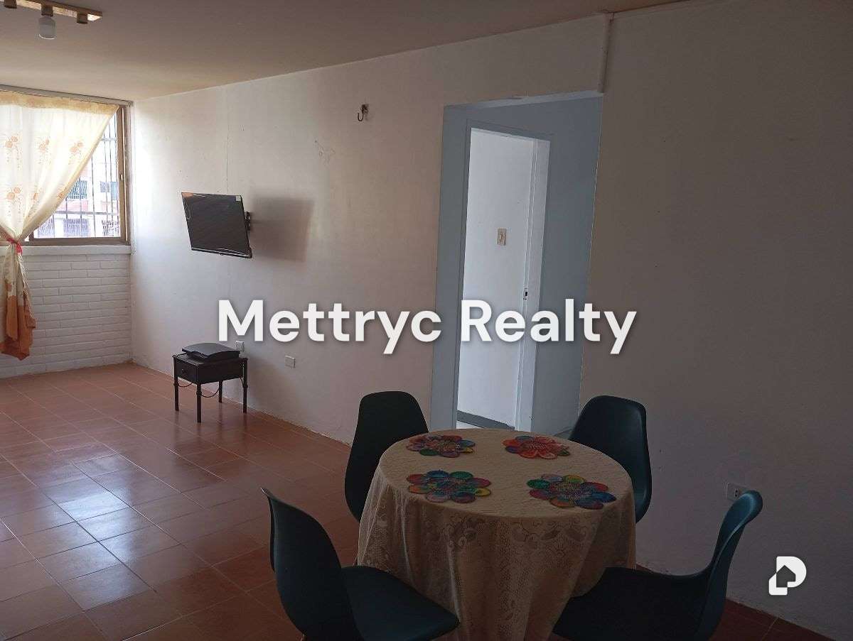 Apartamento en Los Guayabitos, Valencia – 2