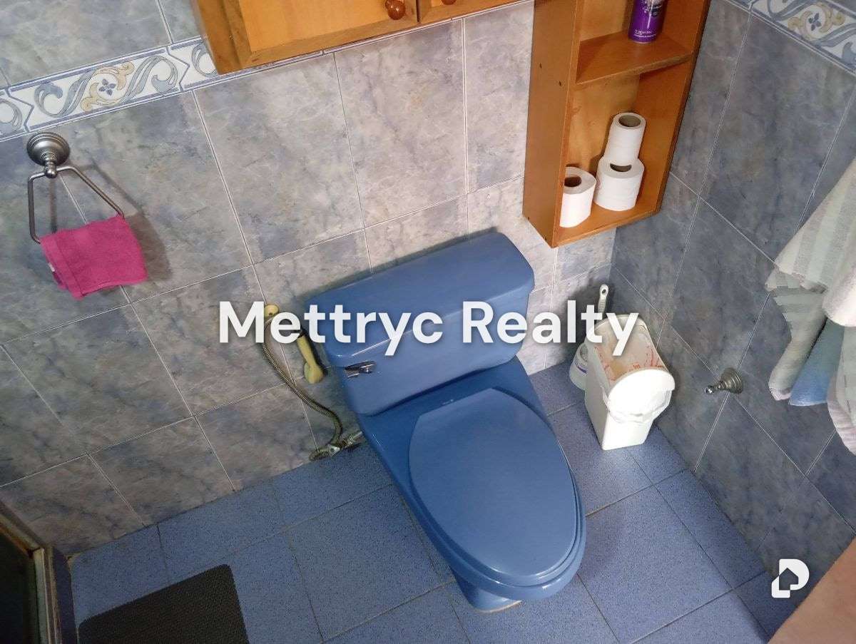 Apartamento en Los Guayabitos, Valencia – 11