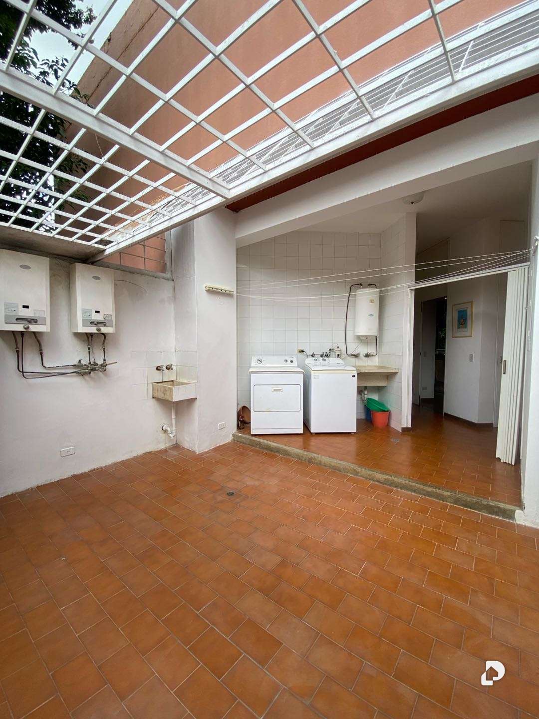Casa en Alto Hatillo, Caracas – 13