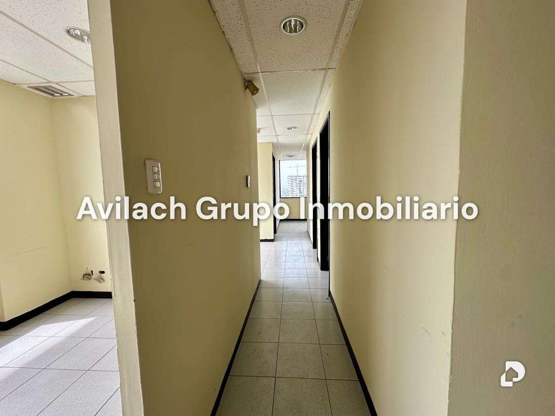 Oficina en Av. Bolívar Norte, Valencia – 6