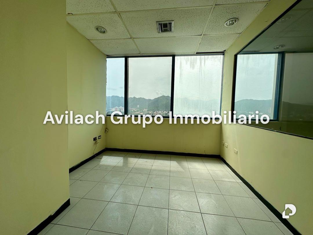 Oficina en Av. Bolívar Norte, Valencia – 4