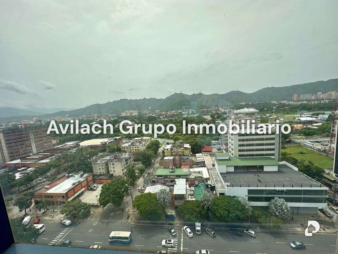 Oficina en Av. Bolívar Norte, Valencia – 10