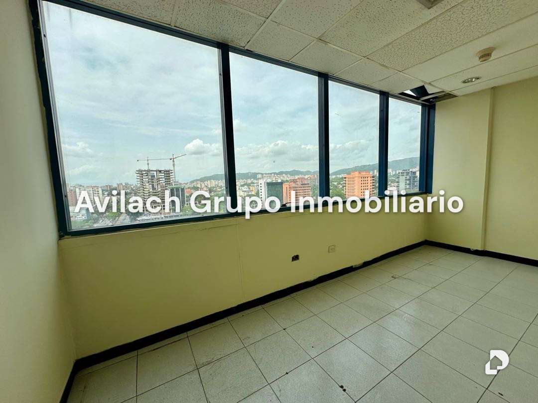 Oficina en Av. Bolívar Norte, Valencia – 2