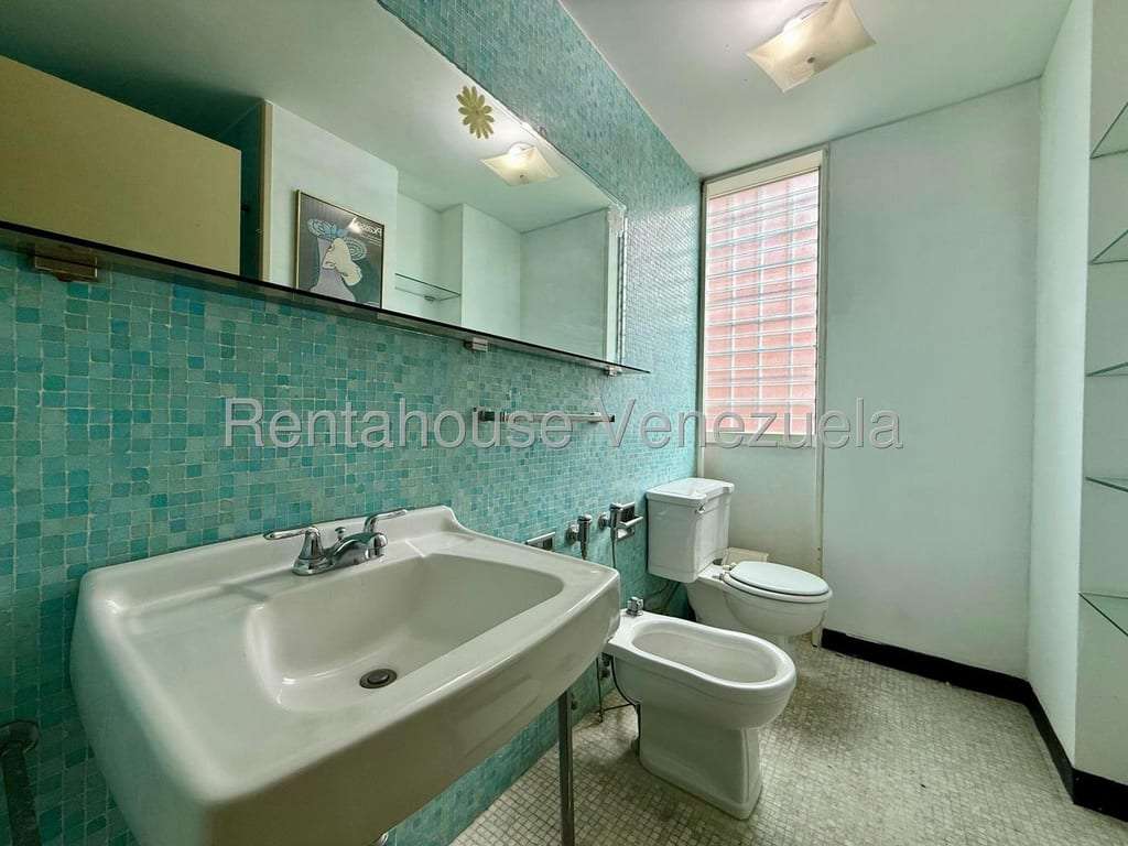 Apartamento en San Román, Caracas