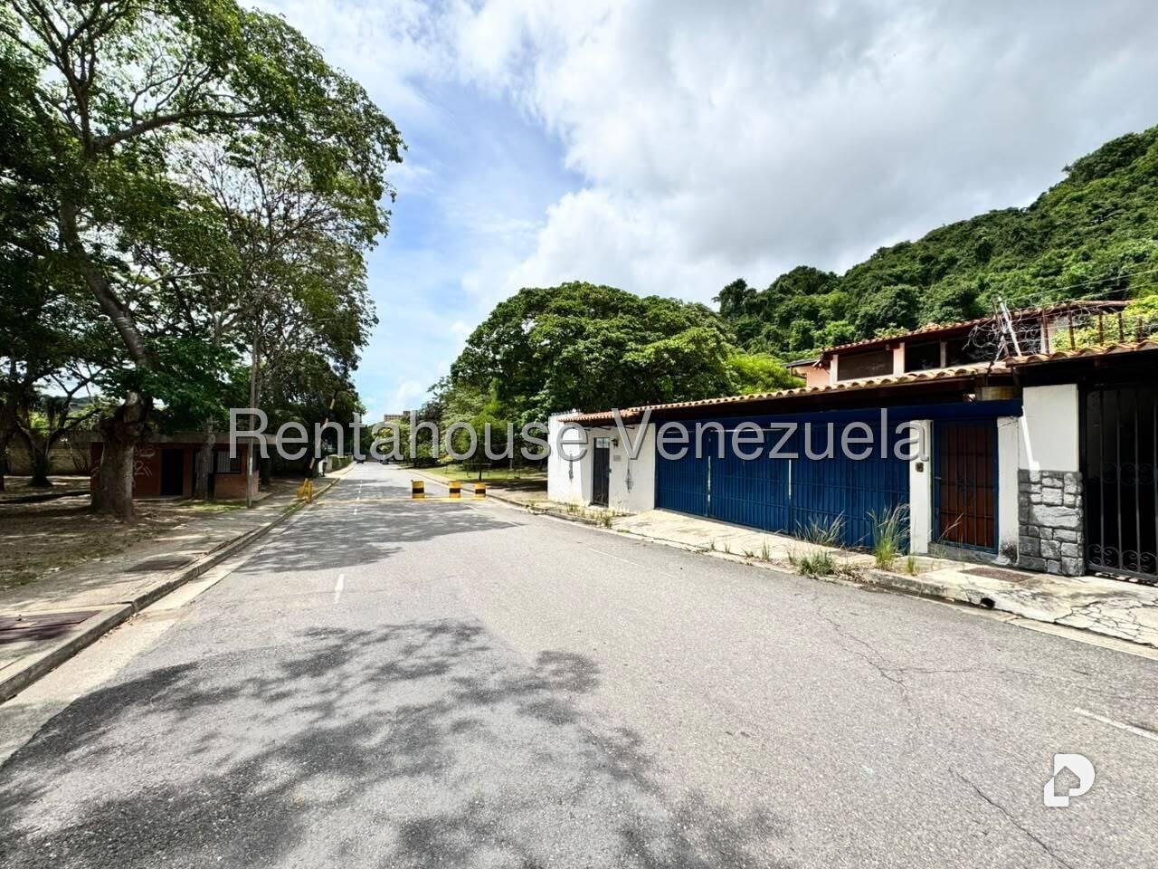 Casa en Santa Paula, Caracas – 3