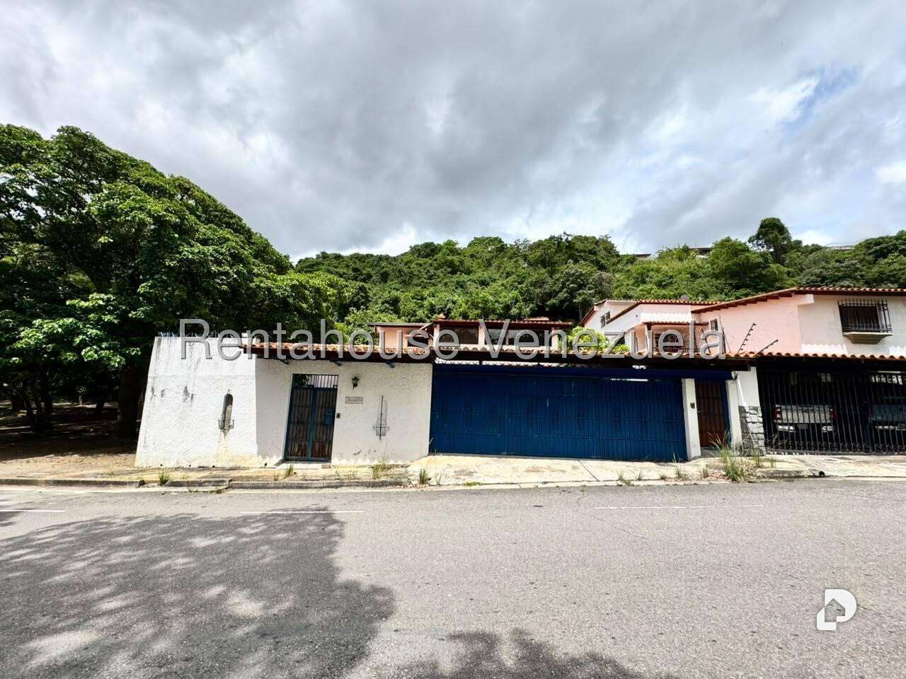 Casa en Santa Paula, Caracas – 2
