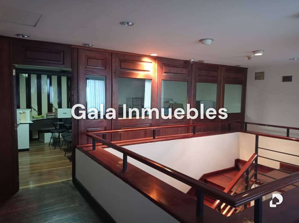 Office in Los Palos Grandes, Caracas – 23