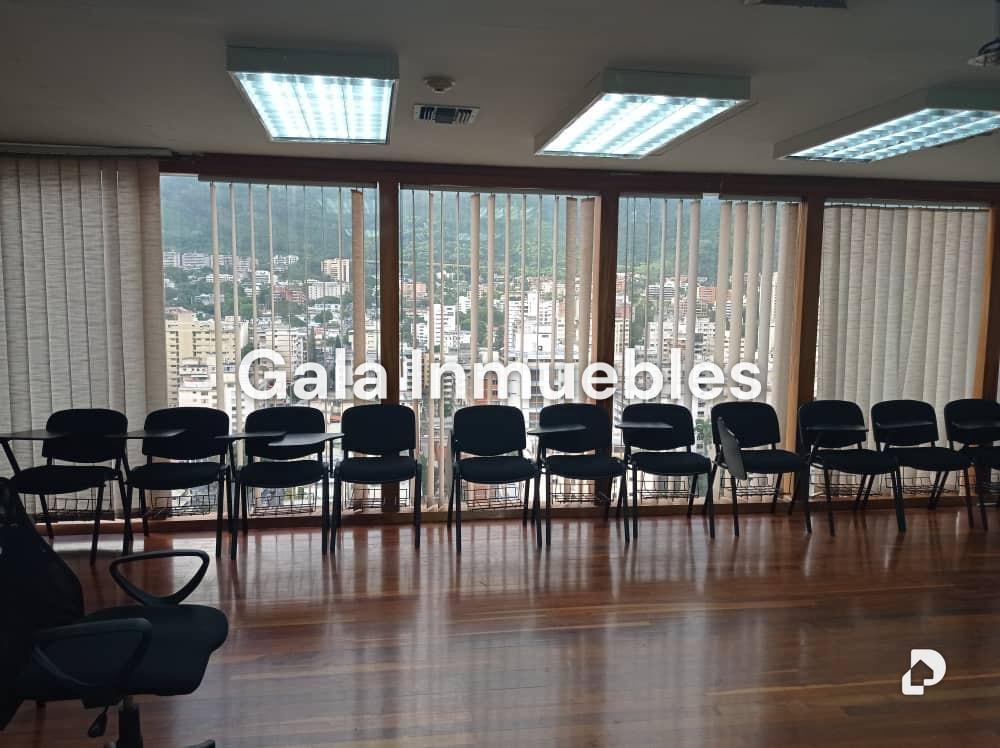Office in Los Palos Grandes, Caracas – 4