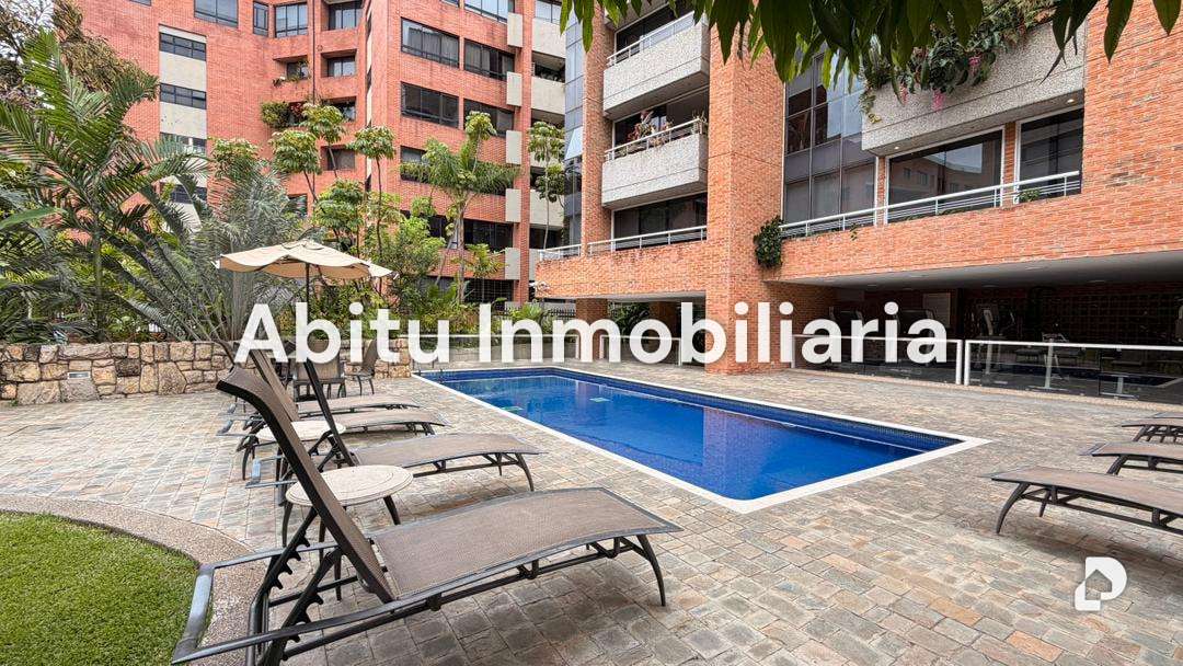 Apartamento en Campo Alegre, Caracas – 13