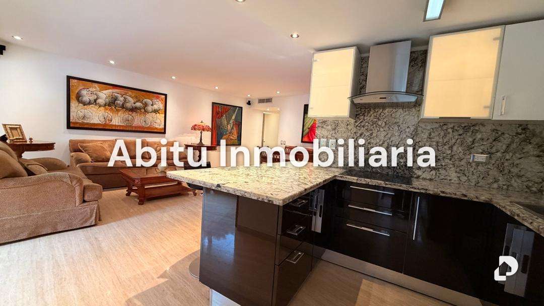 Apartamento en Campo Alegre, Caracas – 2