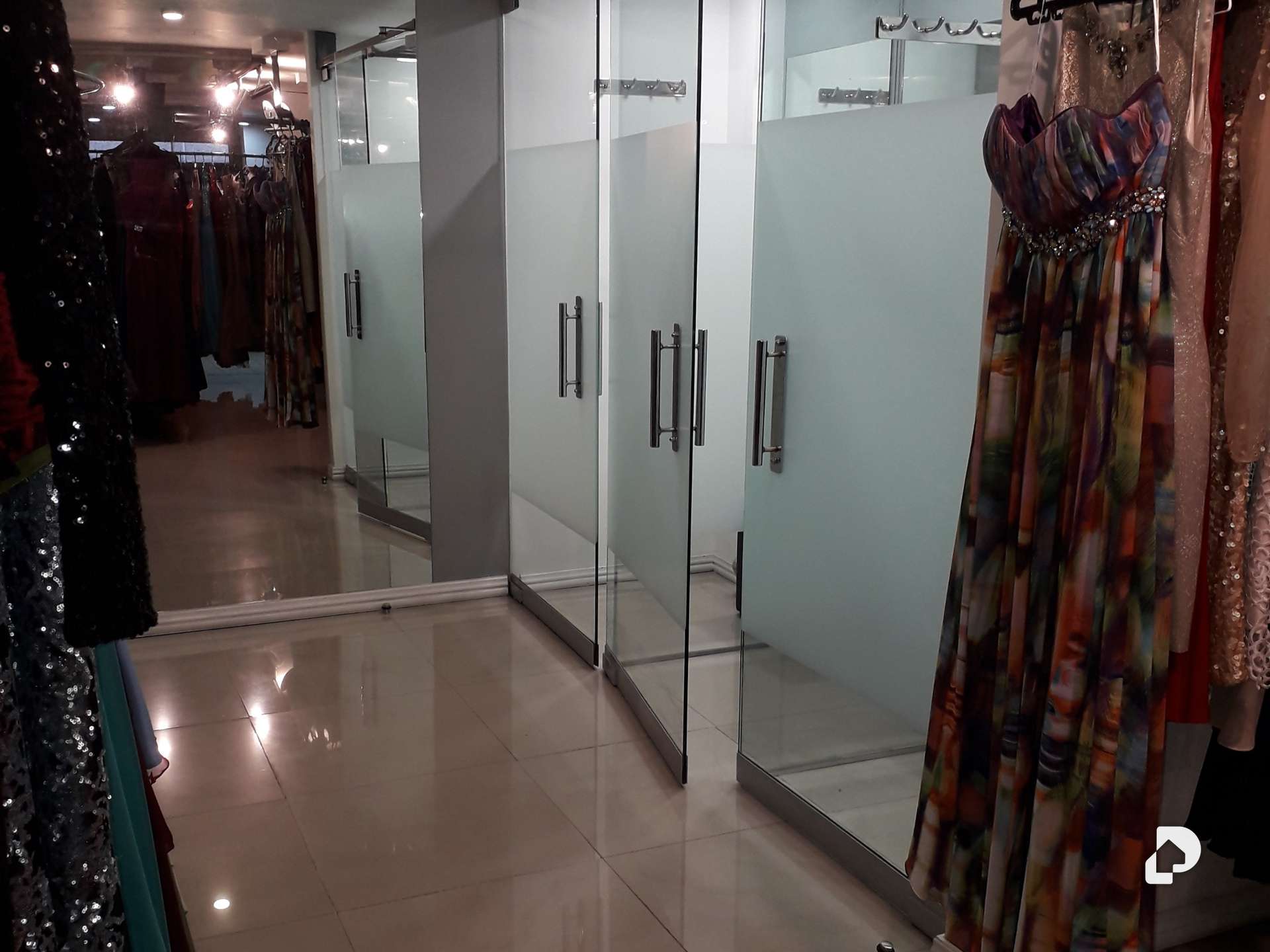 Local comercial en Las Mercedes, Caracas – 4