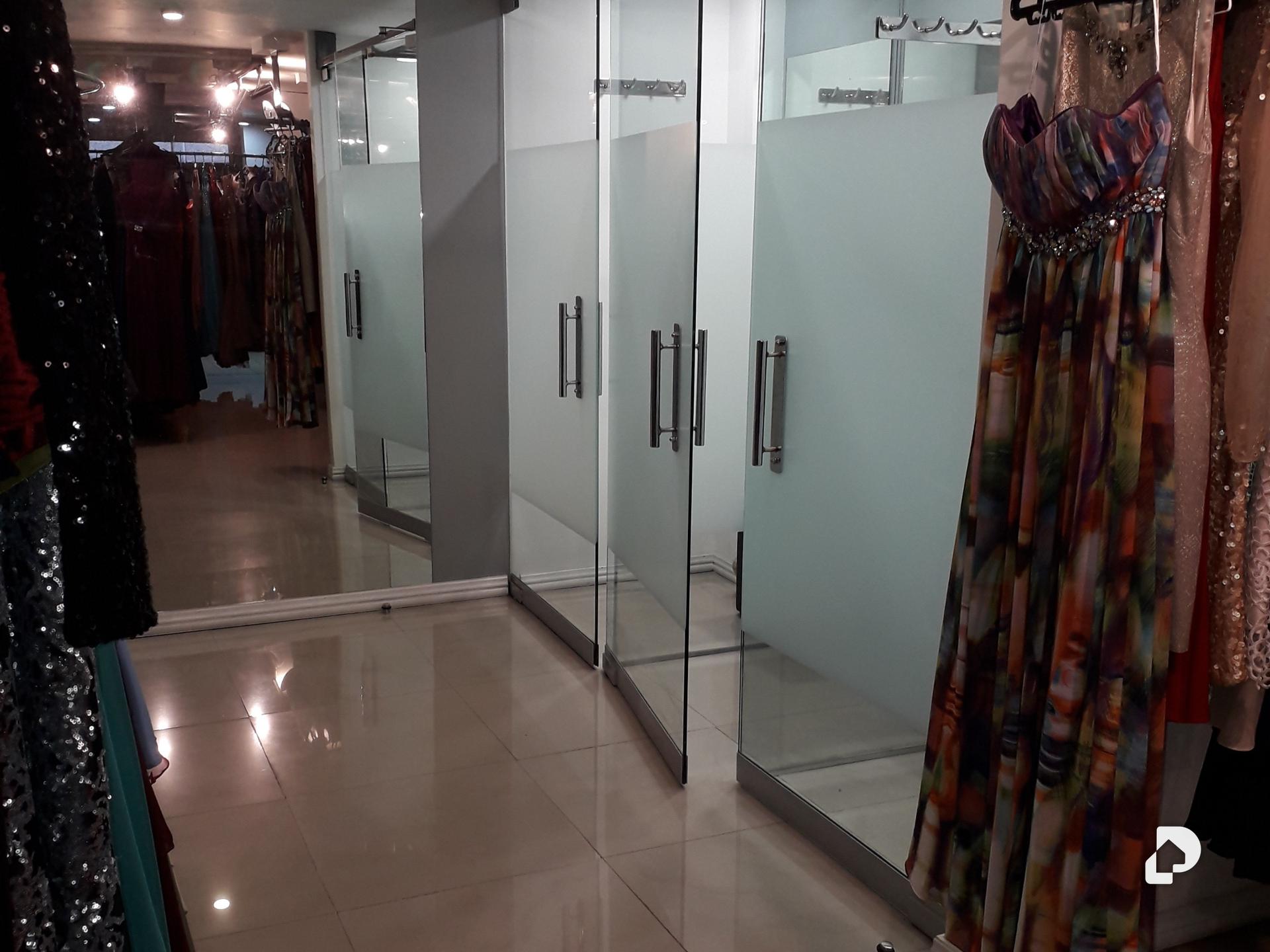 Local comercial en Las Mercedes, Caracas – 4