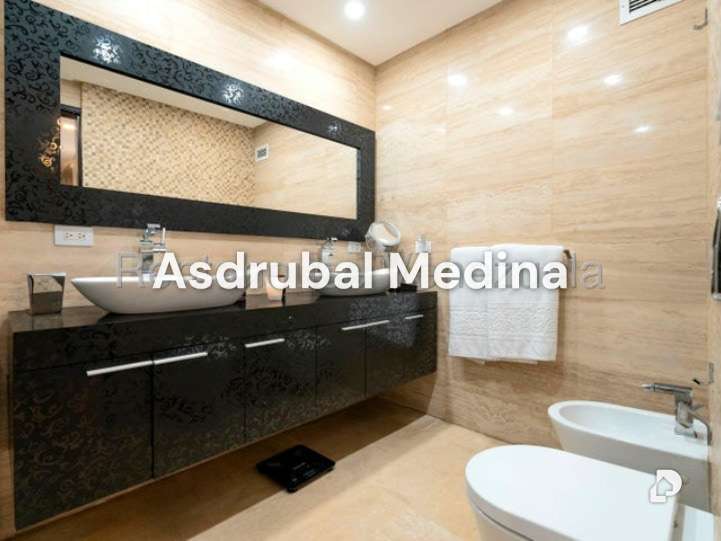 Apartamento en Lomas de Las Mercedes, Caracas – 17