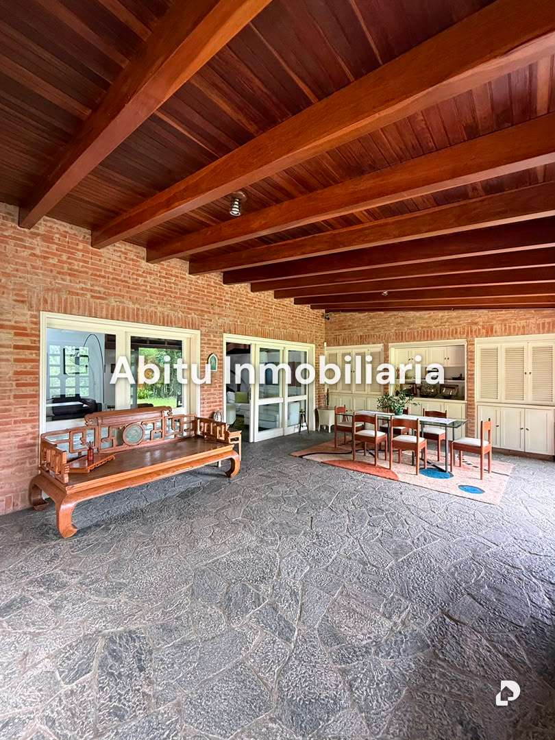 Casa en Cerro Verde, Caracas – 15