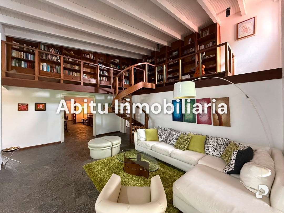 Casa en Cerro Verde, Caracas – 22