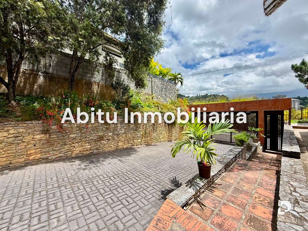 Casa en Cerro Verde, Caracas – 6