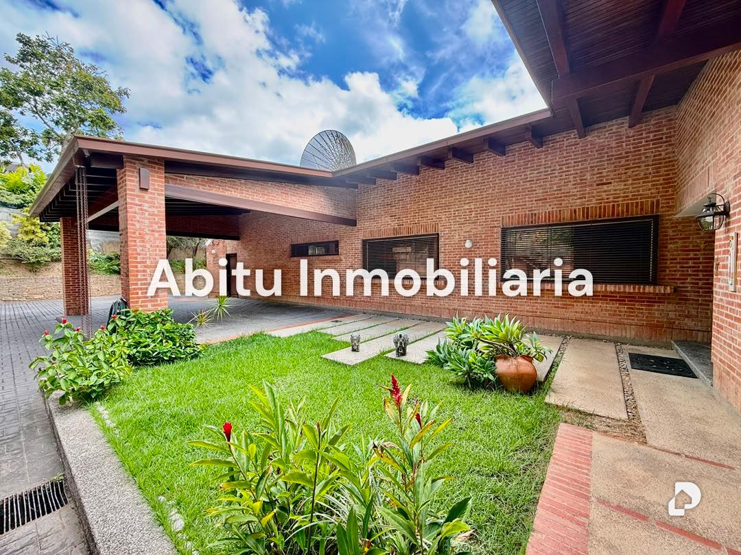 Casa en Cerro Verde, Caracas – 3
