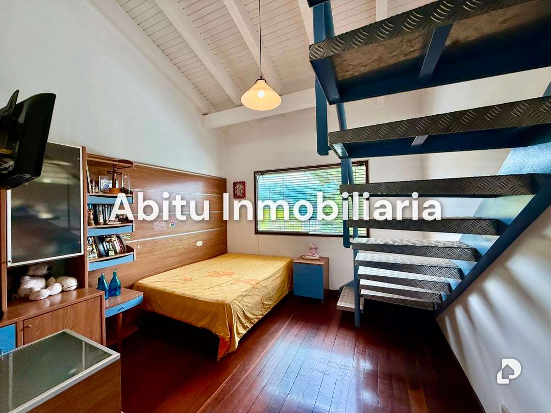Casa en Cerro Verde, Caracas – 37