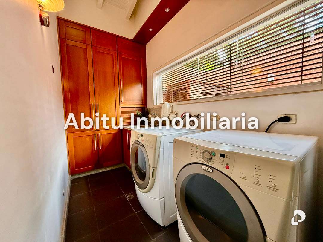 Casa en Cerro Verde, Caracas – 45