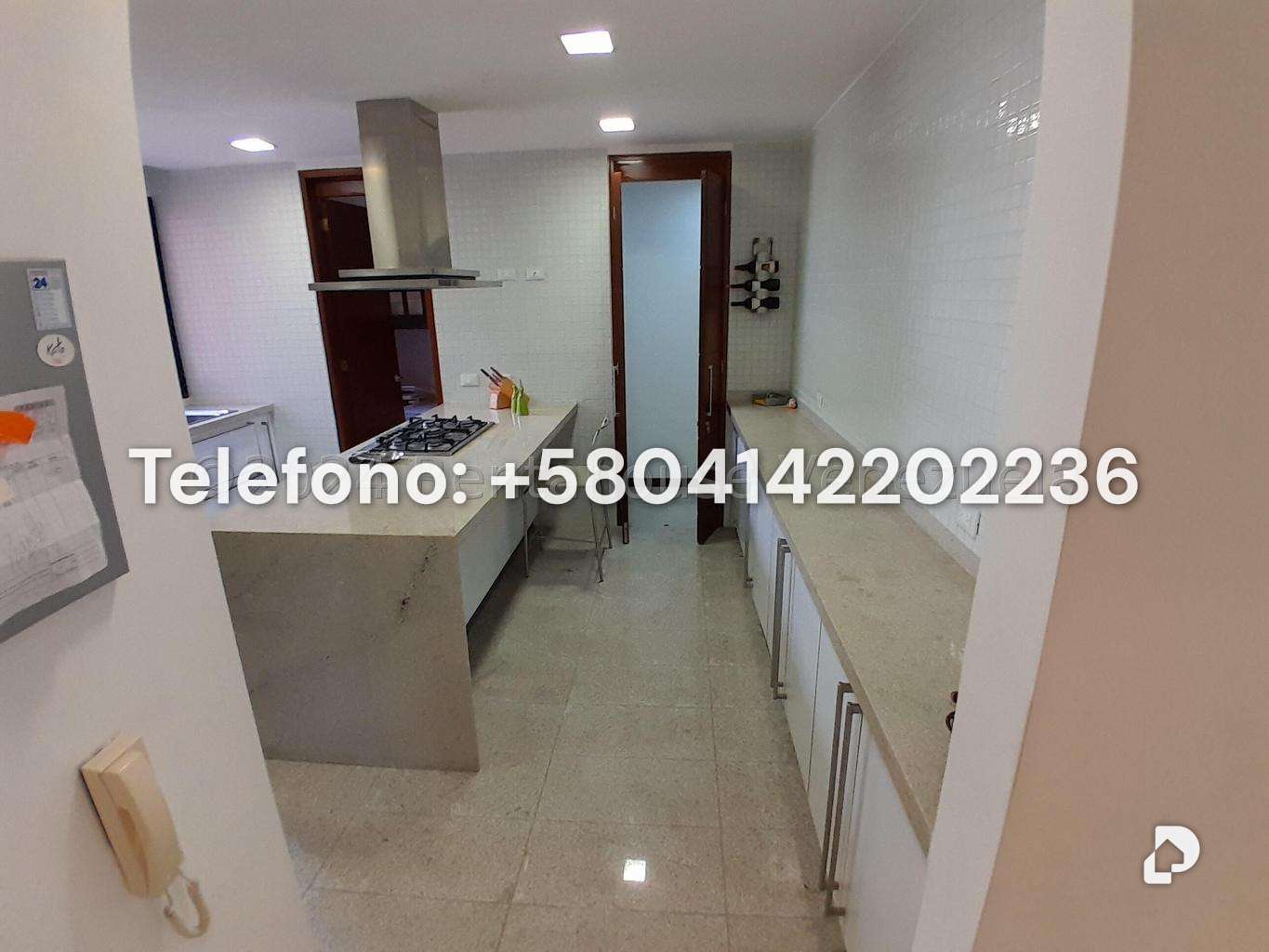 Apartamento en La Lagunita Country Club, Caracas – 11