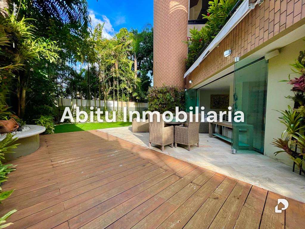 Apartamento en Altamira, Caracas – 1
