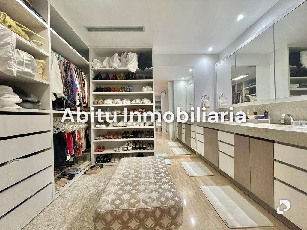 Apartamento en Altamira, Caracas – 11