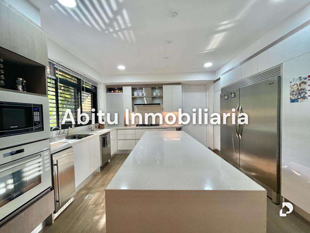 Apartamento en Altamira, Caracas – 8