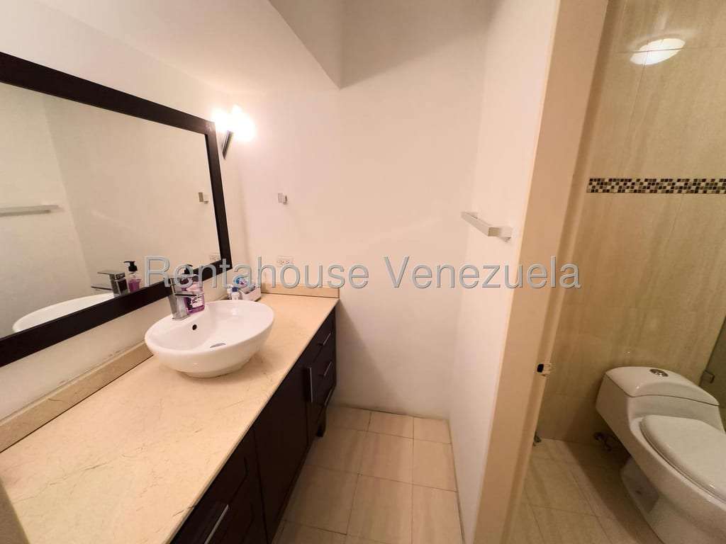 Apartamento en Los Naranjos (del Cafetal), Caracas