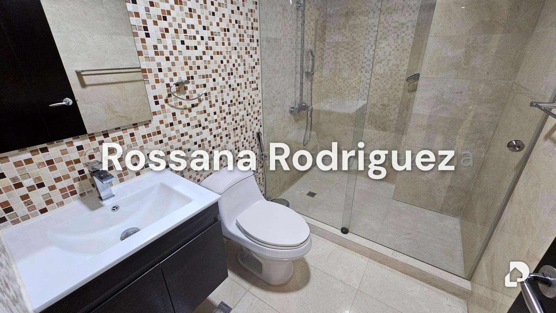 Apartamento en Las Mesetas de Santa Rosa de Lima, Caracas – 24