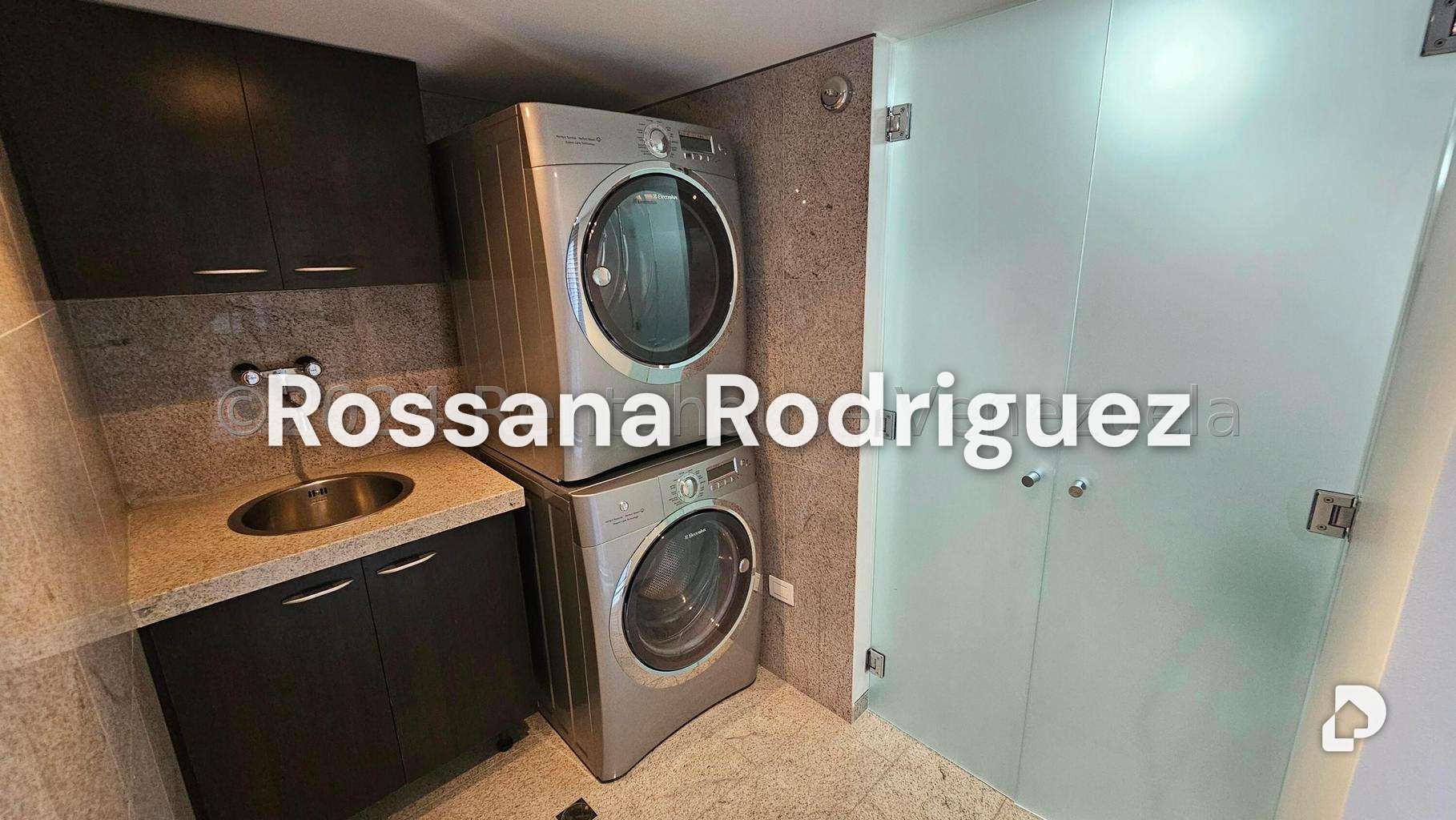 Apartamento en Las Mesetas de Santa Rosa de Lima, Caracas – 11