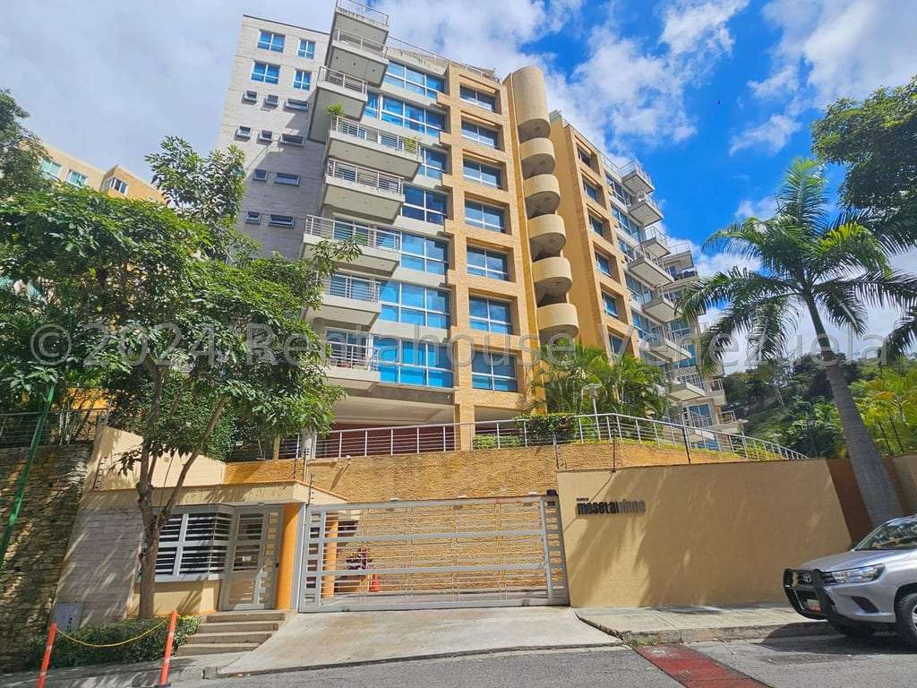 Apartamento en Las Mesetas de Santa Rosa de Lima, Caracas - 1