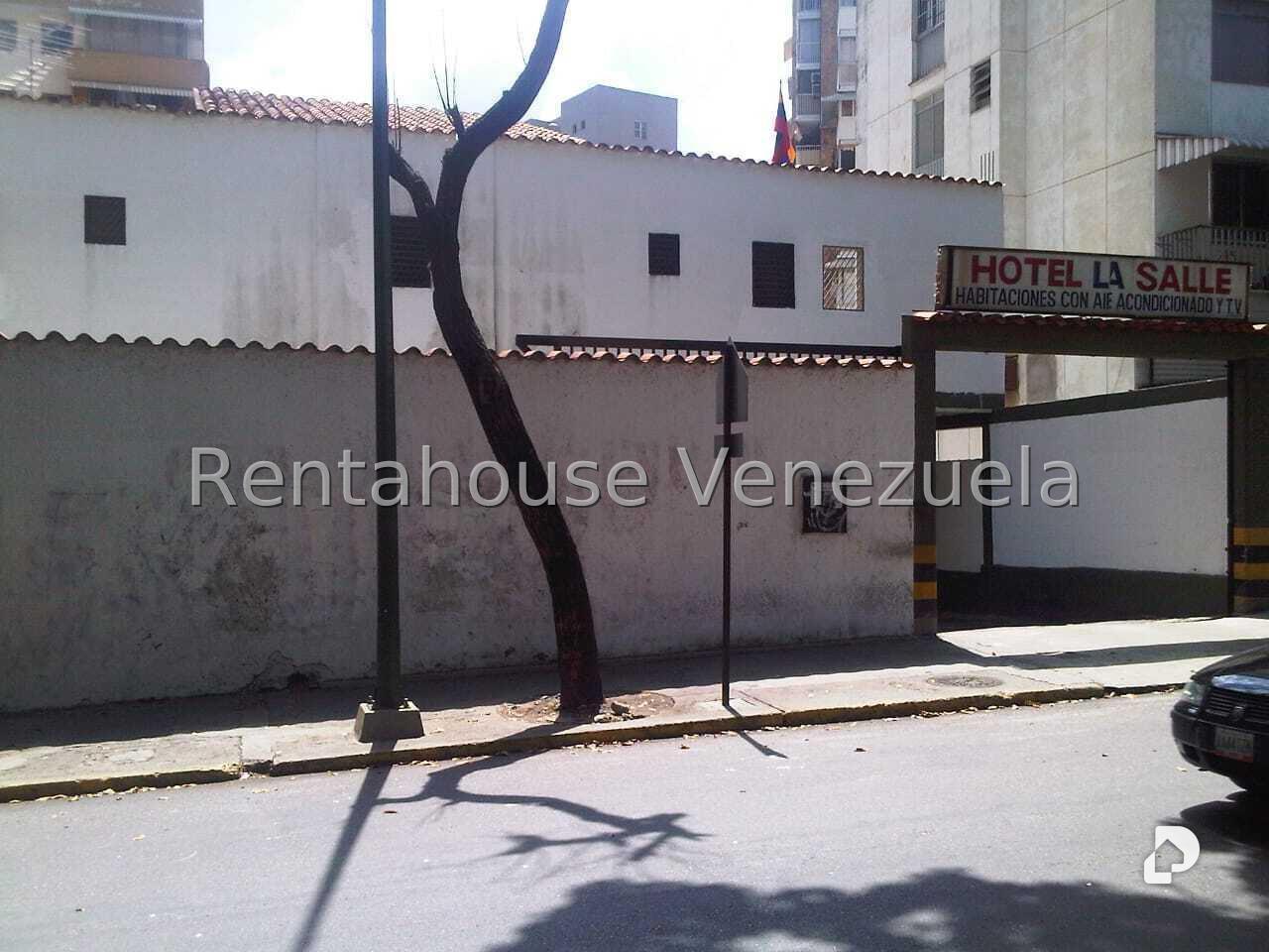 Edificio en La Florida, Caracas – 1