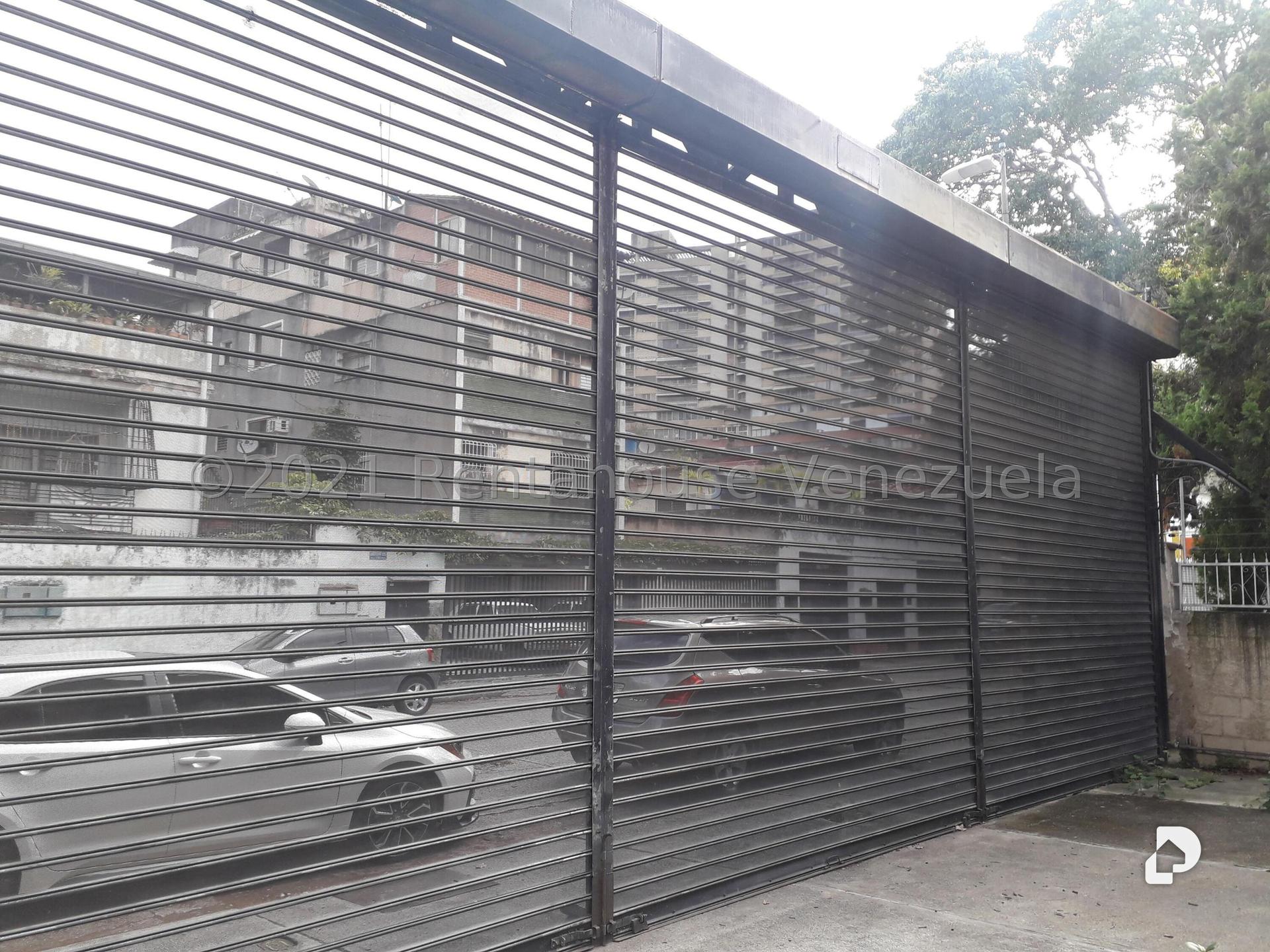 Local comercial en Los Chaguaramos, Caracas – 2
