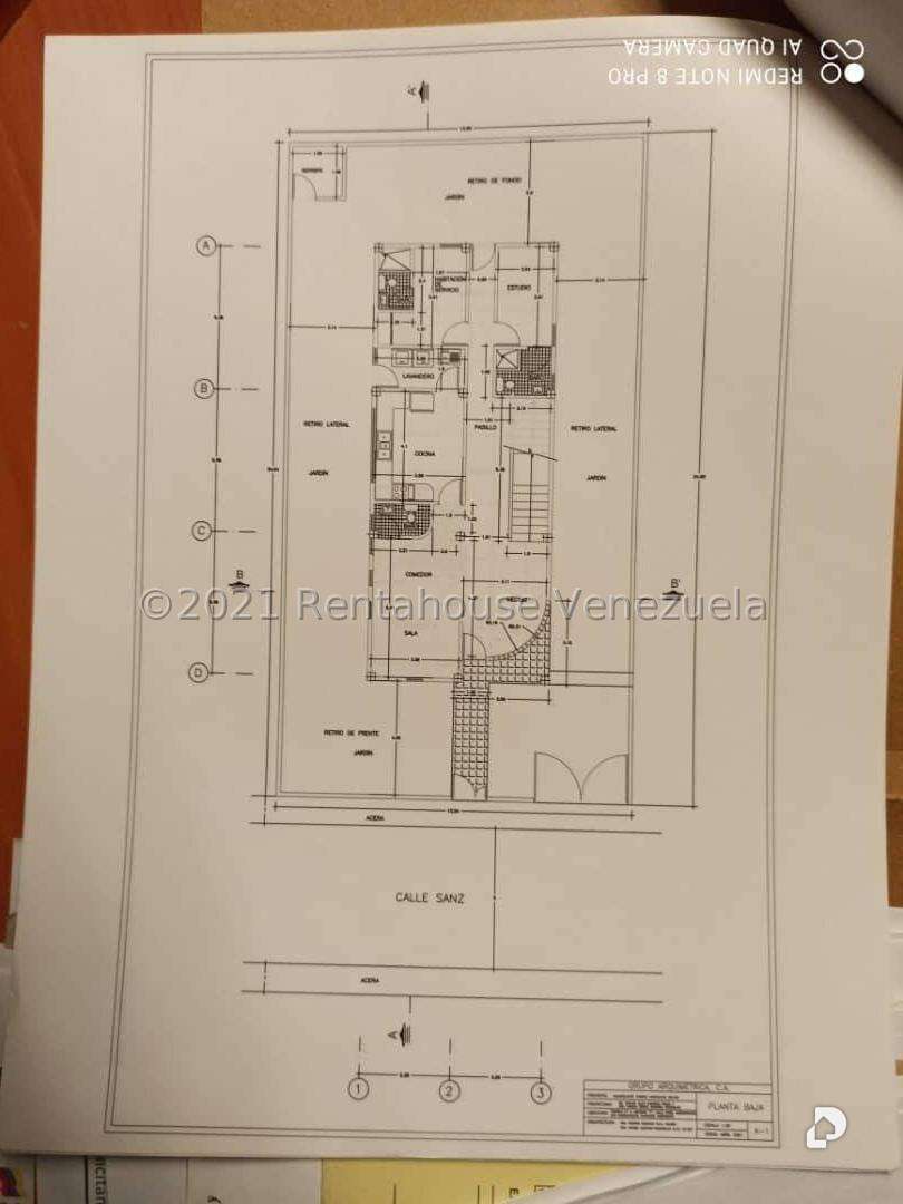 Local comercial en Los Chaguaramos, Caracas – 54