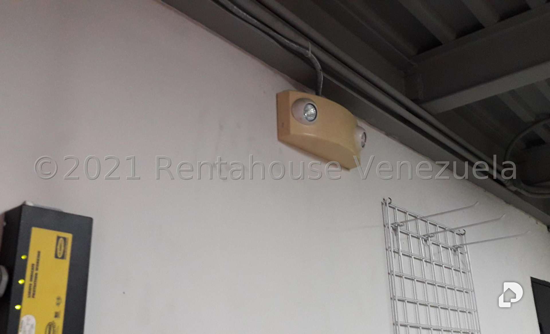 Local comercial en Los Chaguaramos, Caracas – 35
