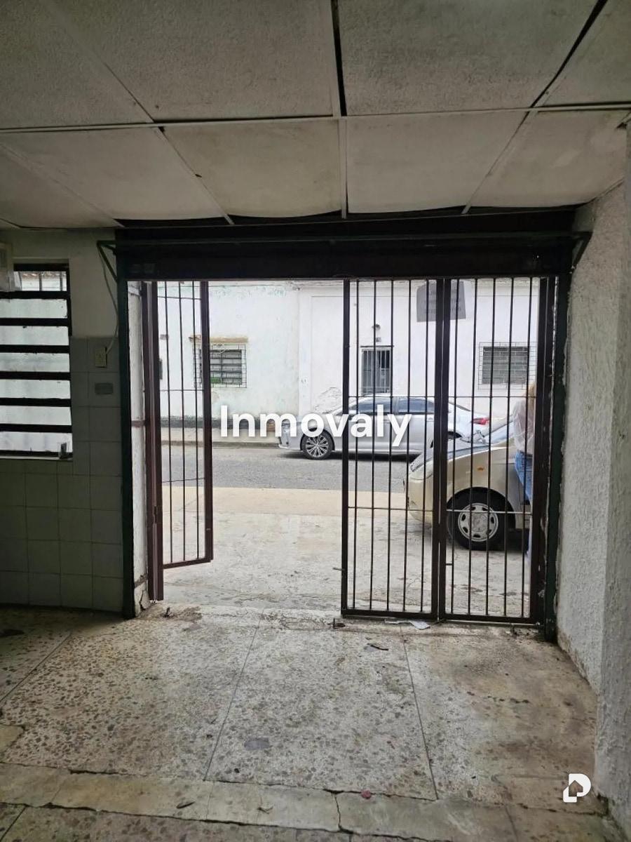 Local comercial en Valencia – 2
