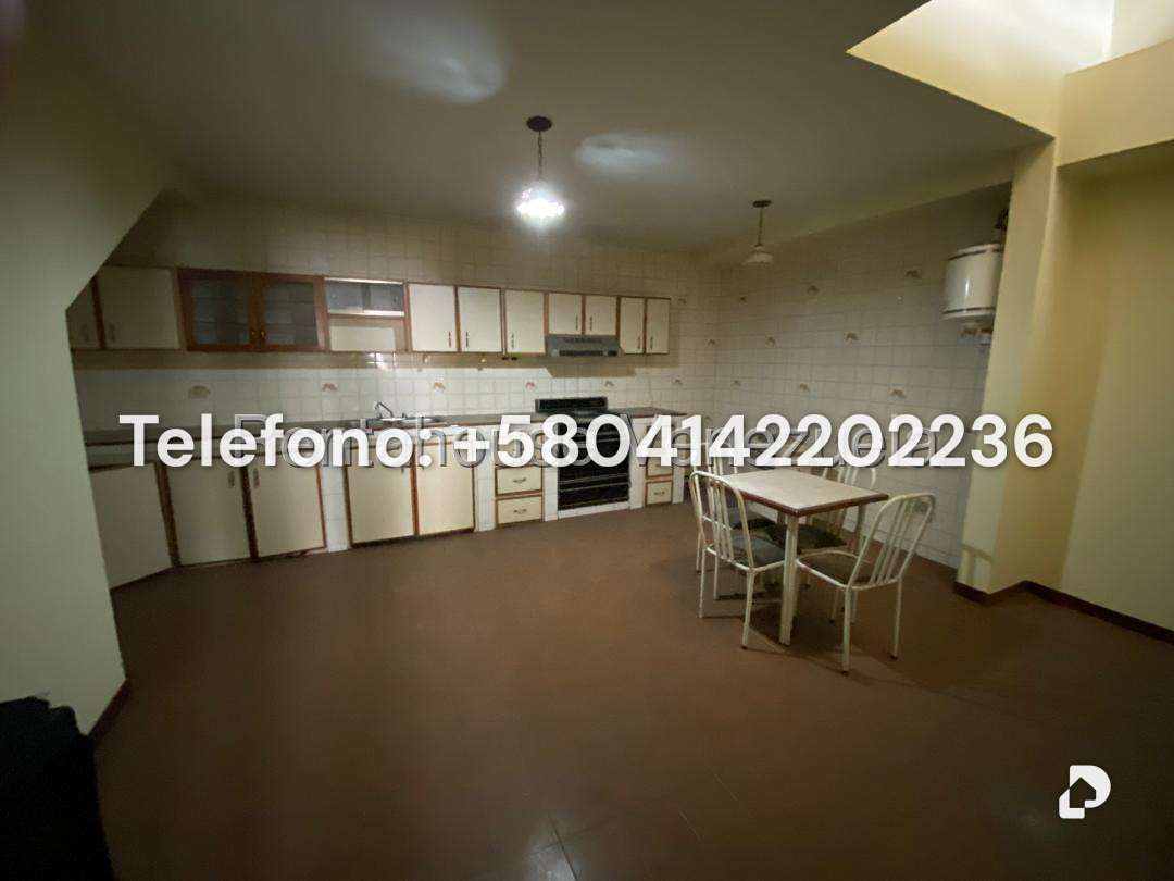 Casa en Catia, Caracas – 9