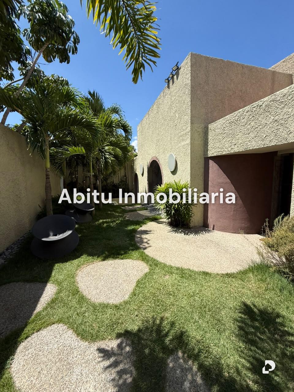 Casa en Altamira, Caracas – 1
