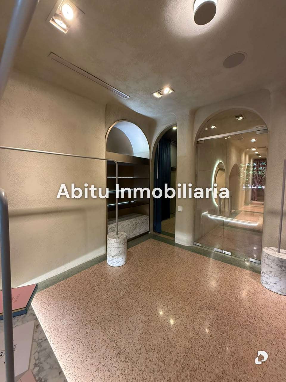 Casa en Altamira, Caracas – 13