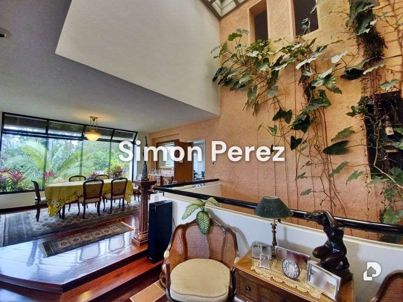 Casa en La Lagunita, Caracas – 2
