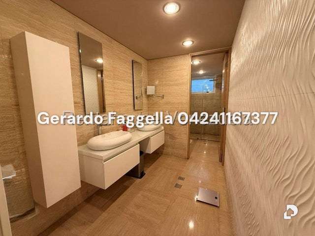 Penthouse en Campo Alegre, Caracas – 13